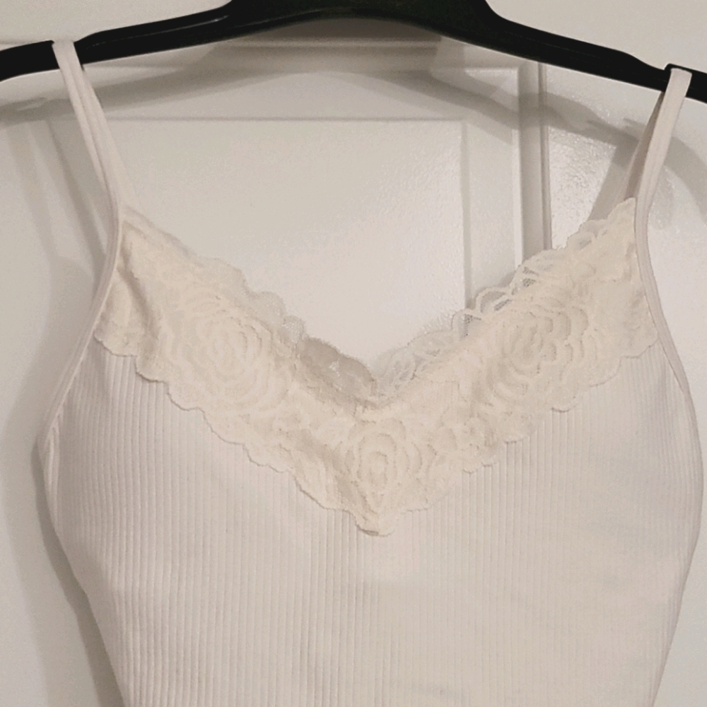 Brand New with tags Ivory VS Pink Thong Cami